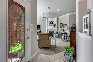 5105 National Ct, Arlington, TX 76017 - Photo 2