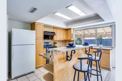 1822 Woodbury, Carrollton, TX 75007 - Photo 12