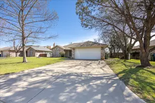 116 Misty View Ln, Roanoke, TX 76262 - Photo 1