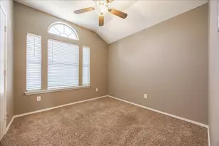 116 Misty View Ln, Roanoke, TX 76262 - Photo 8