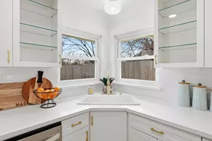 10322 Pinecrest Dr, Dallas, TX 75228 - Photo 12