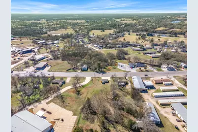 705 E Pine Street, Edgewood, TX 75117 - Photo 6