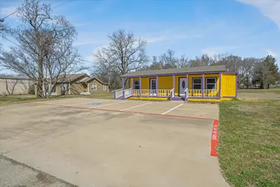 705 E Pine Street, Edgewood, TX 75117 - Photo 8