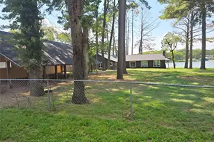 190 Thunderbird Dr, Mabank, TX 75156 - Photo 4