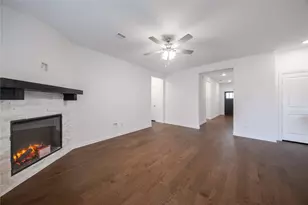 1800 Briar Rose Dr, Denton, TX 76207 - Photo 2