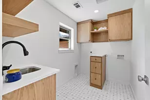 10930 Ridgemeadow Dr, Dallas, TX 75218 - Photo 40