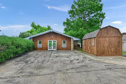 105 Cheyenne Drive, Gainesville, TX 76240 - Photo 12