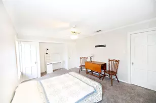 307 Rock St, Bowie, TX 76230 - Photo 22