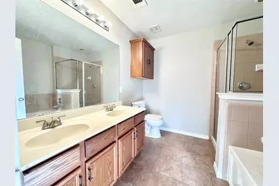 2435 Silverado Trail, Grand Prairie, TX 75052 - Photo 8