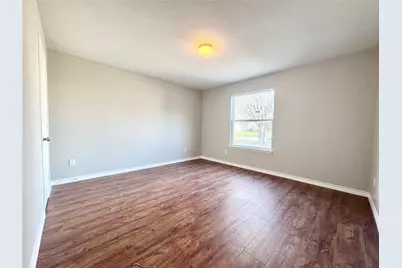 2435 Silverado Trail, Grand Prairie, TX 75052 - Photo 12