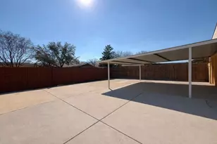 1410 Bowie St, Garland, TX 75042 - Photo 22