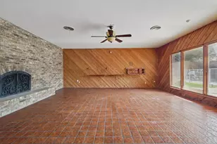 2915 Touraine Dr, Dallas, TX 75211 - Photo 18