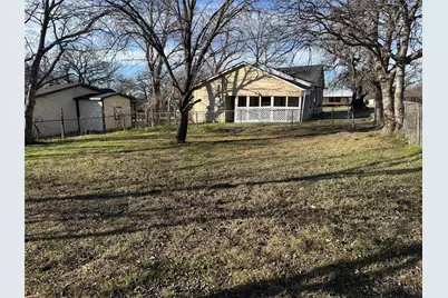 430 E Parnell Street, Denison, TX 75021 - Photo 14