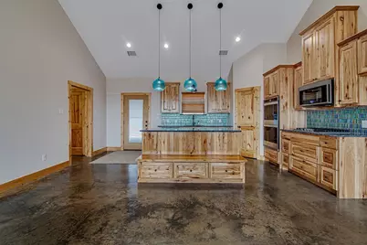 1387 Hcr 3124, Bynum, TX 76631 - Photo 6