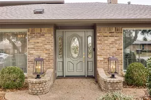 523 Stillmeadow Dr, Richardson, TX 75081 - Photo 2