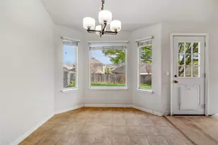 409 Lakemont Dr, Hutto, TX 78634 - Photo 10