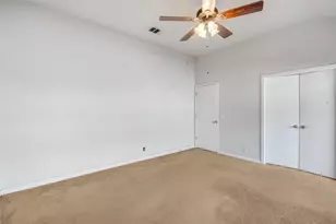 409 Lakemont Dr, Hutto, TX 78634 - Photo 20