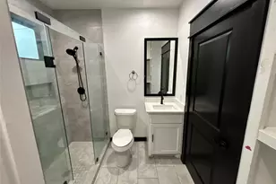 300 Ave B, Ennis, TX 75119 - Photo 12