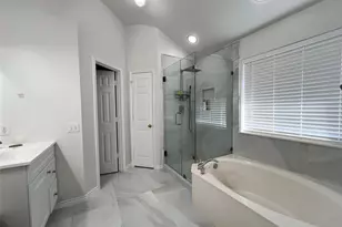 18736 Gibbons Dr, Dallas, TX 75287 - Photo 10