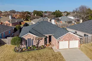 1109 Pierce Arrow Dr, Arlington, TX 76001 - Photo 30