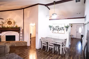 8209 Kensington Dr, Rowlett, TX 75088 - Photo 2