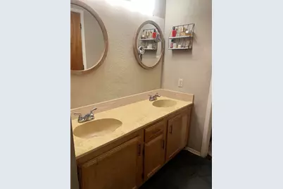 814 Plum Street, Graham, TX 76450 - Photo 22