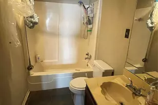 814 Plum St, Graham, TX 76450 - Photo 14