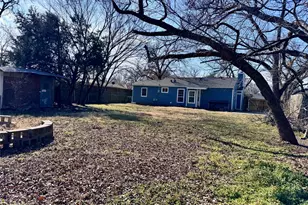 520 Iris Dr, Irving, TX 75061 - Photo 22