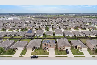 1809 Waggoner Drive, Aubrey, TX 76227 - Photo 28