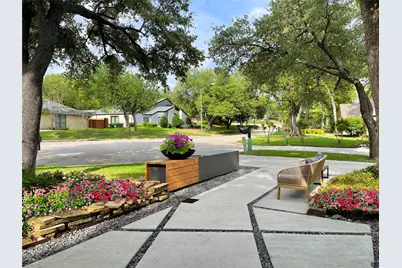 6802 Bert Lane, Dallas, TX 75240 - Photo 16