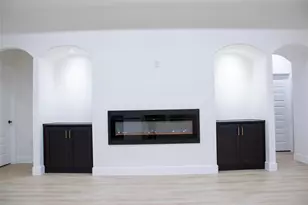 2212 Lakeshore Ln, Glenn Heights, TX 75154 - Photo 10