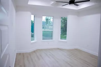 2212 Lakeshore Lane, Glenn Heights, TX 75154 - Photo 20