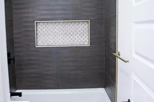 2212 Lakeshore Ln, Glenn Heights, TX 75154 - Photo 30