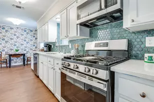 180 Oakhurst Dr, Bedford, TX 76022 - Photo 14