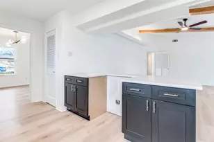 2224 Reynoldston Ln, Dallas, TX 75232 - Photo 10