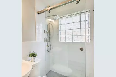 406 N Montreal Avenue, Dallas, TX 75208 - Photo 14