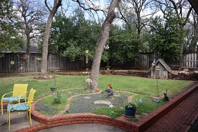 712 Joanna Drive, Hurst, TX 76053 - Photo 18