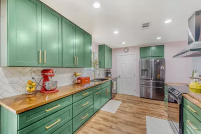 13533 Charcoal Lane, Farmers Branch, TX 75234 - Photo 8