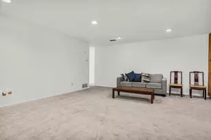 2909 David Ln, Arlington, TX 76013 - Photo 10