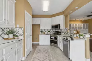 9434 Abbey Rd, Irving, TX 75063 - Photo 12