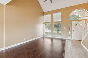 9434 Abbey Rd, Irving, TX 75063 - Photo 2