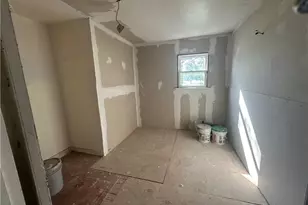 602 S Mignonette St, Kosse, TX 76653 - Photo 12