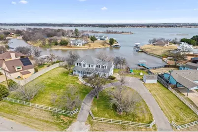 3101 Sunrise Court, Granbury, TX 76048 - Photo 2
