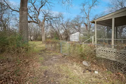 512 Elm Street S, Sherman, TX 75090 - Photo 24