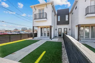 600 Melba St, Dallas, TX 75208 - Photo 2