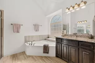 824 State St, DeSoto, TX 75115 - Photo 16