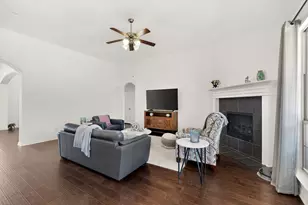 824 State St, DeSoto, TX 75115 - Photo 8