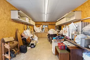 551 Sandgate Dr, Burleson, TX 76028 - Photo 24