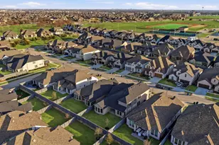 537 Oakmoss St, Little Elm, TX 76227 - Photo 30