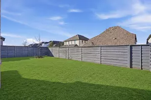 537 Oakmoss St, Little Elm, TX 76227 - Photo 26